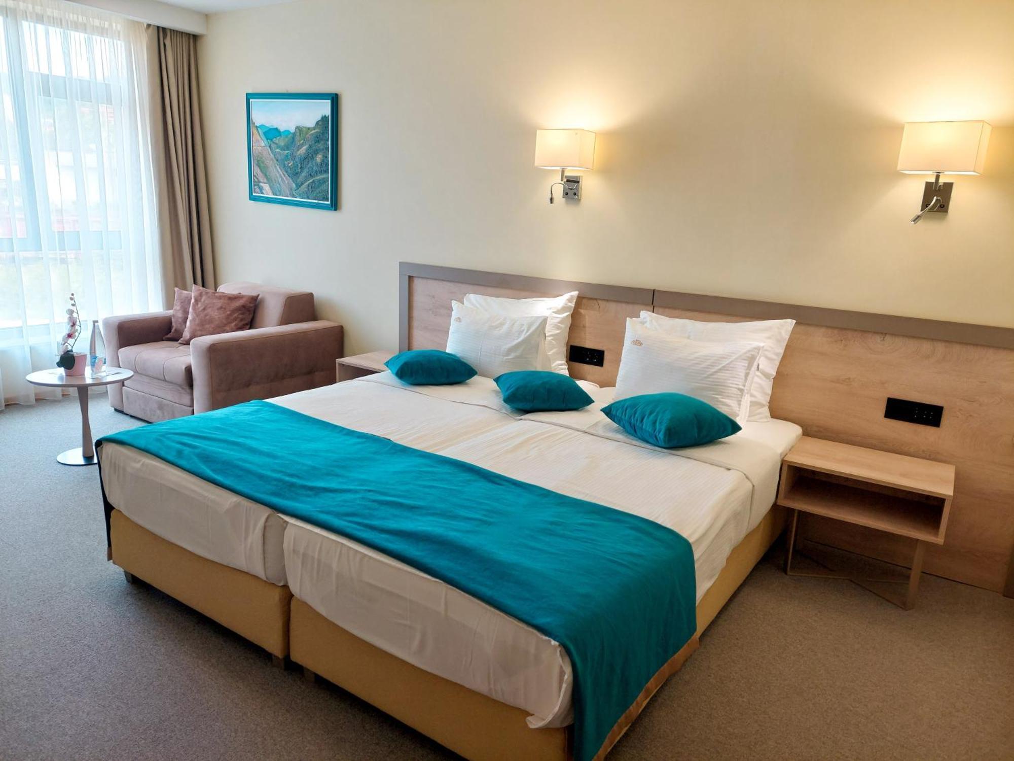 Užice Hotel Siesta מראה חיצוני תמונה