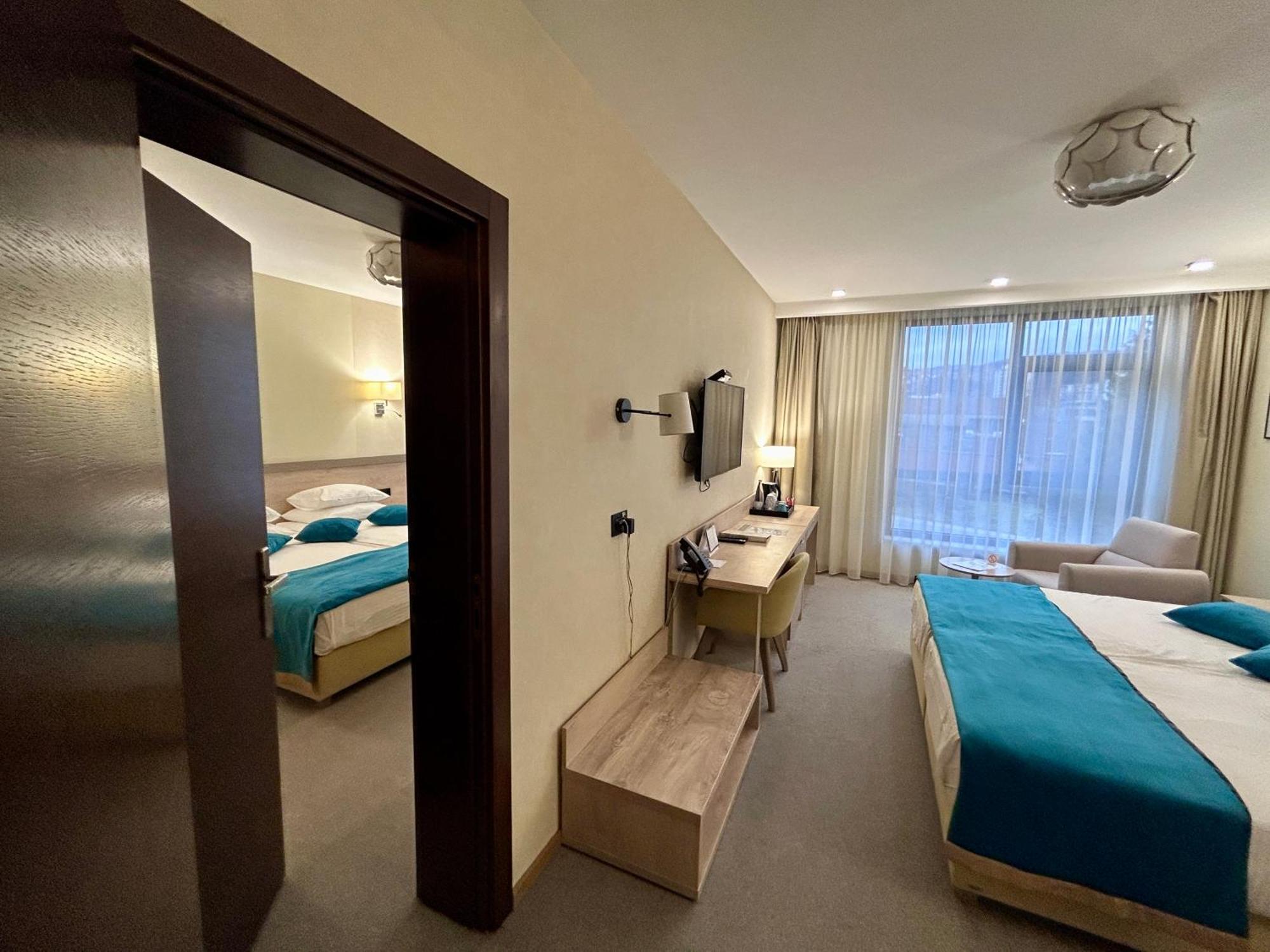 Užice Hotel Siesta מראה חיצוני תמונה