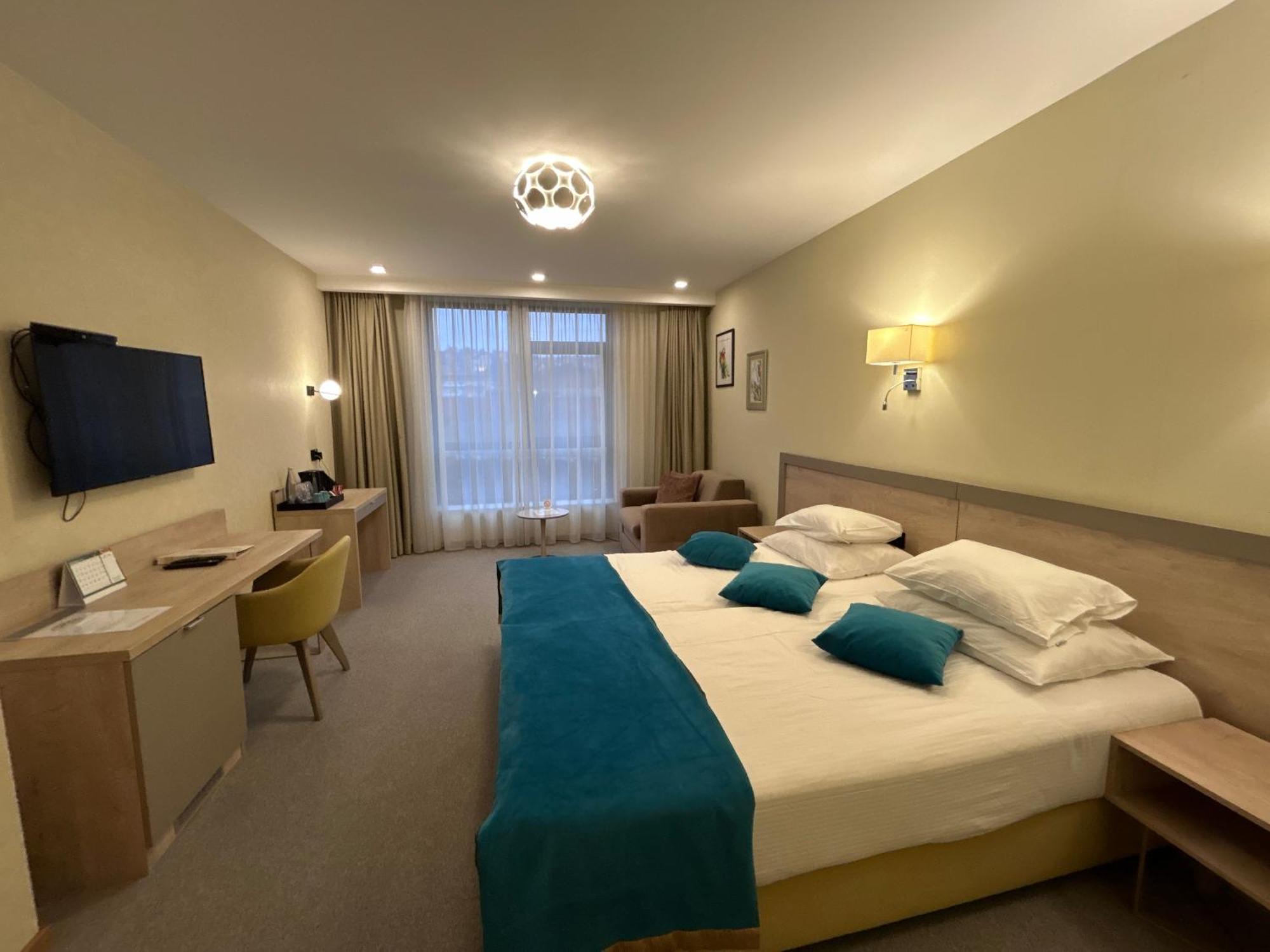 Užice Hotel Siesta מראה חיצוני תמונה